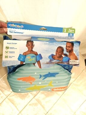 New SwimSchool Tot Swimmer Swim Vest 4-6 Years
